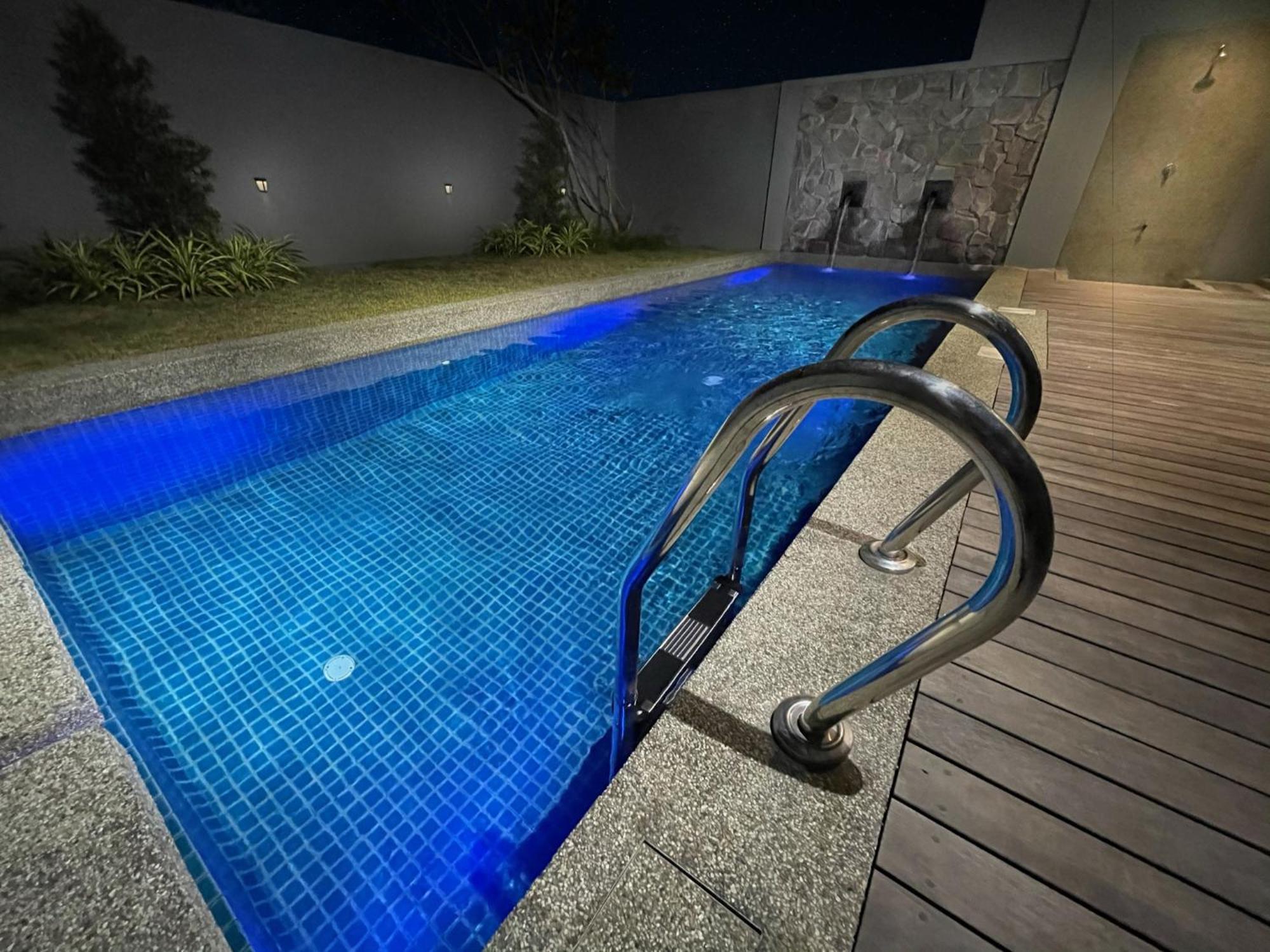 La Langkawi - Private Pool Villa Pantai Cenang (Langkawi)